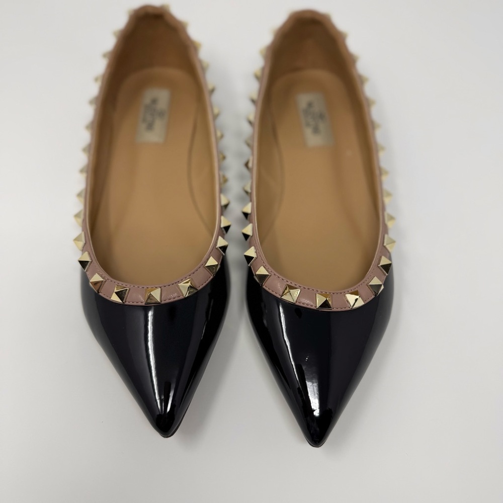 Valentino Garavani Rockstud Patent Leather Flats Black Poudre 37